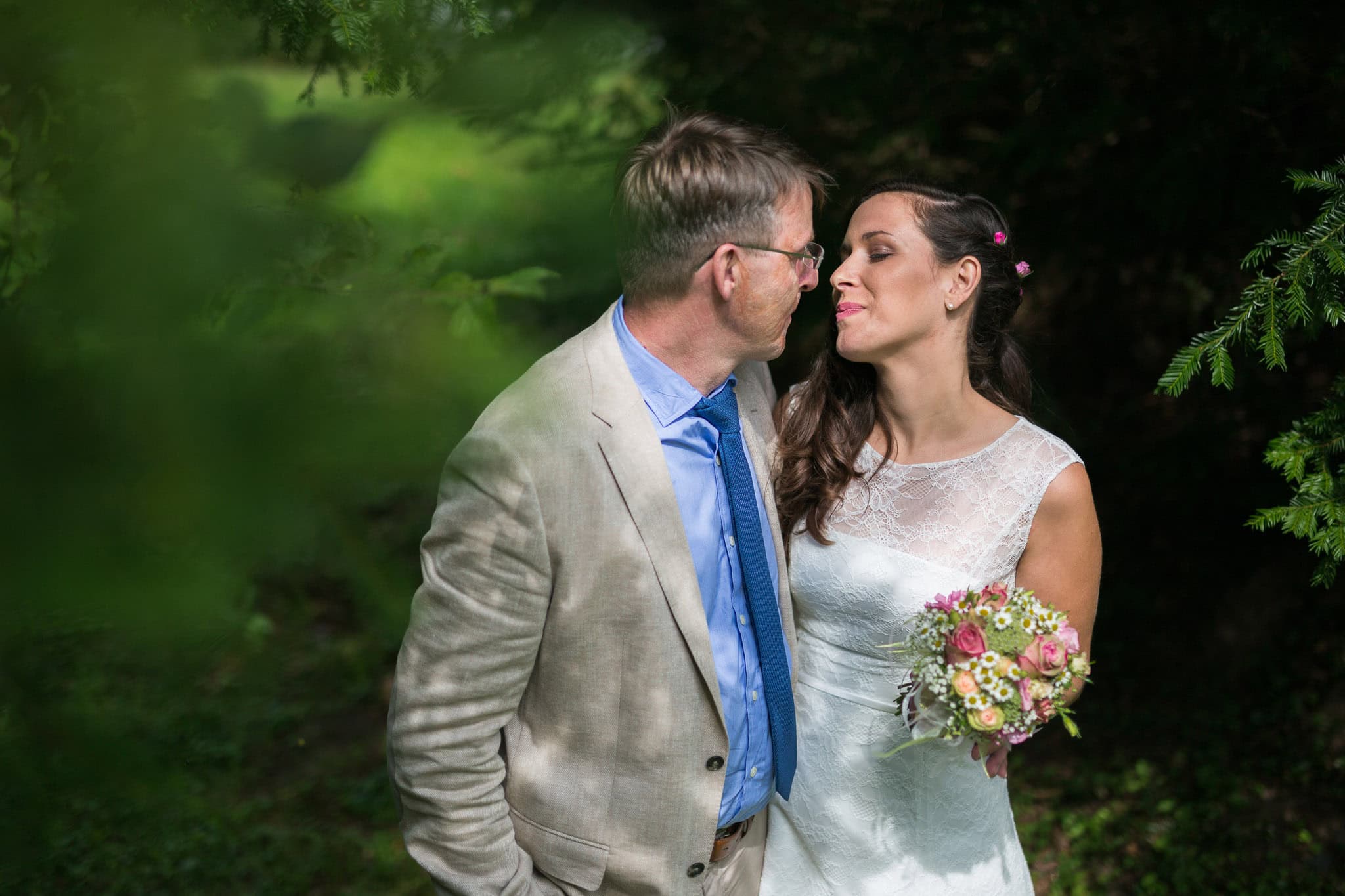 _landscape/Darmstadt-Forest-Classic-Style-Summer-Wedding-07.jpg