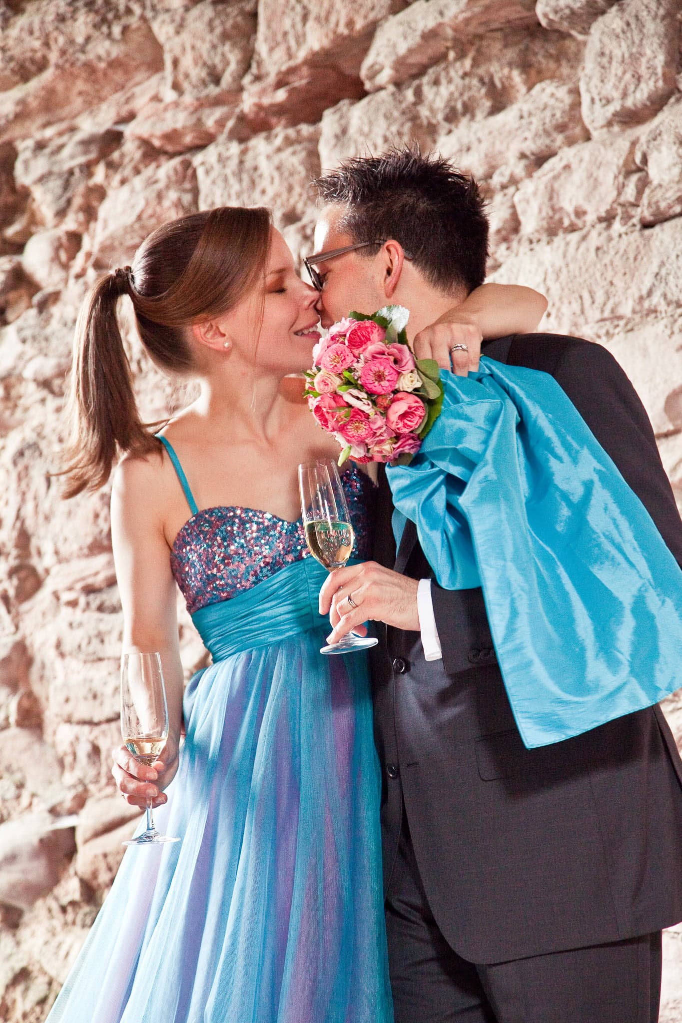 Heidelberg-Castle-Alternative-Style-Summer-Wedding-11.jpg