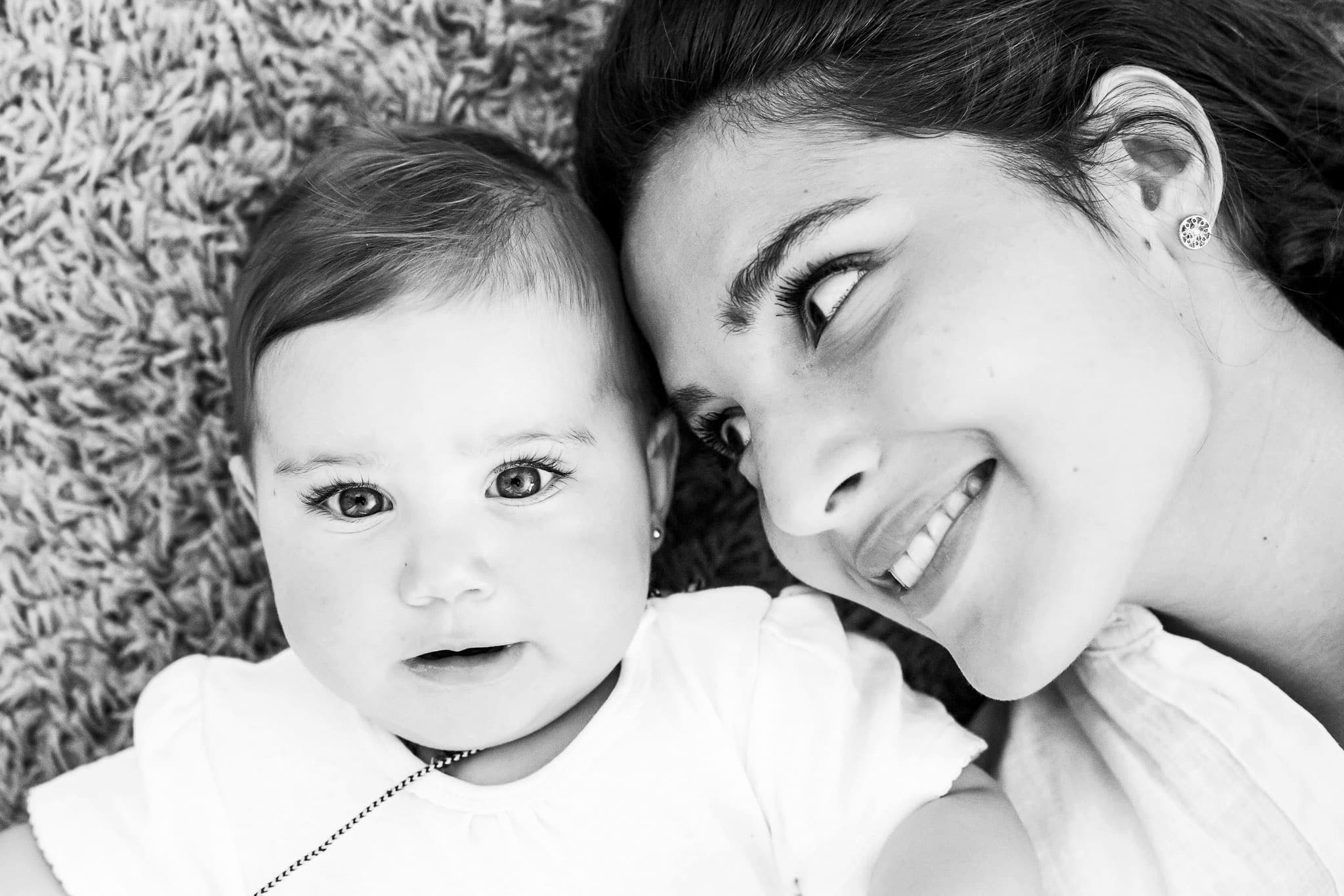 _landscape/Traunstein-Family-Portrait-Mother-Baby-Home-05-2.jpg