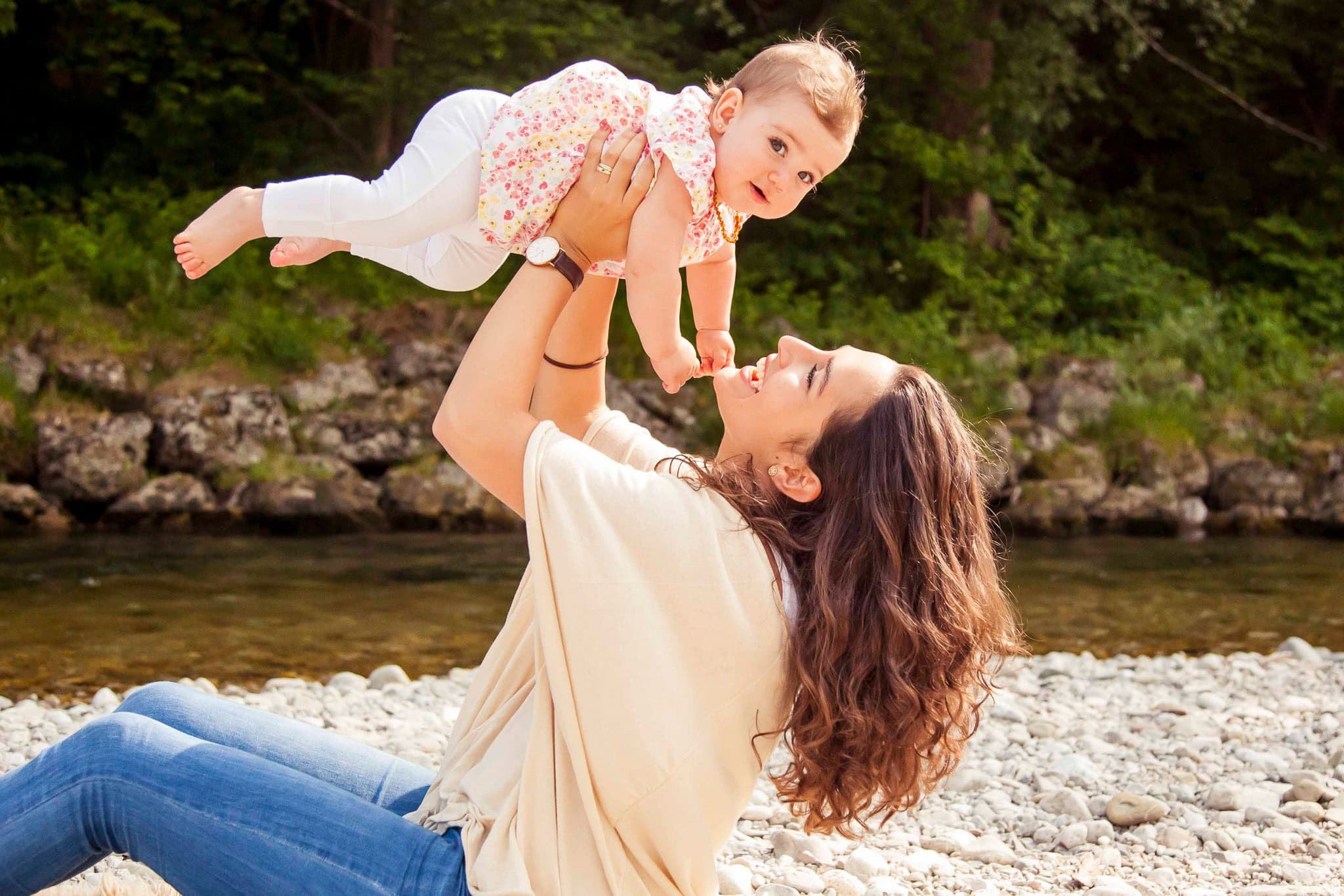 _landscape/Traunstein-Family-Portrait-Mother-Baby-Nature-02.jpg