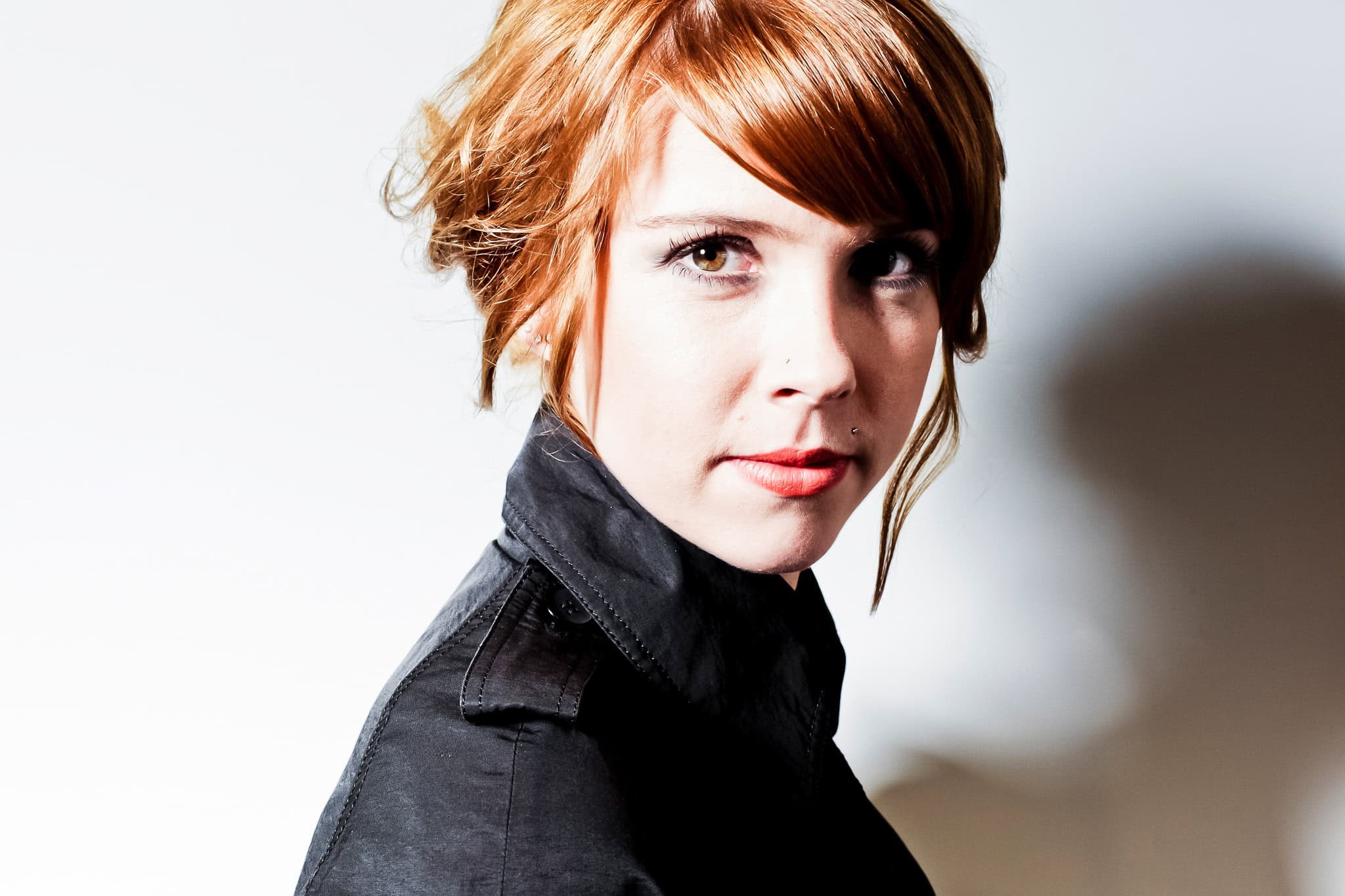 _landscape/creative-portrait-woman-face-closeup-10.jpg