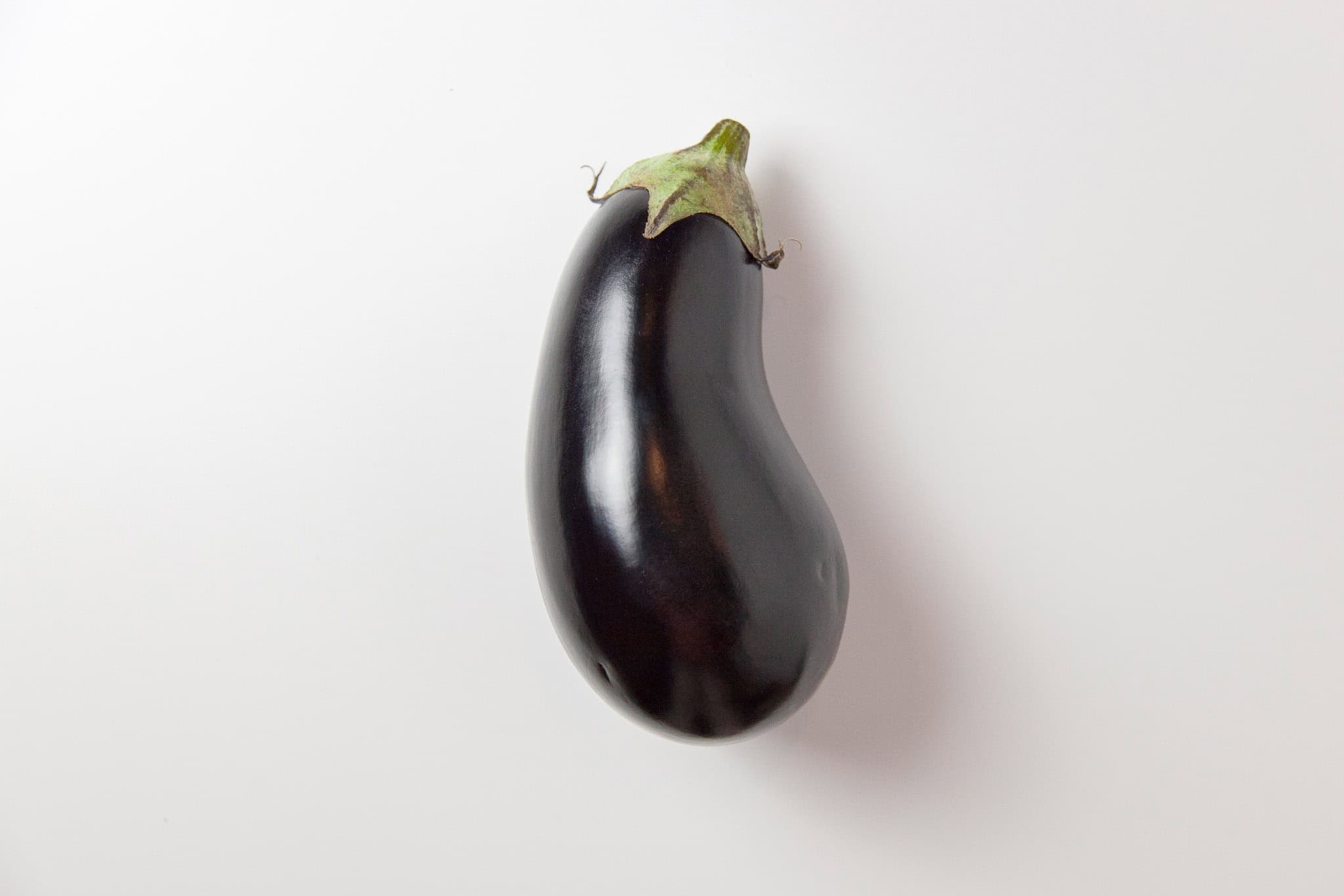 _landscape/eggplant-isolated-37.jpg