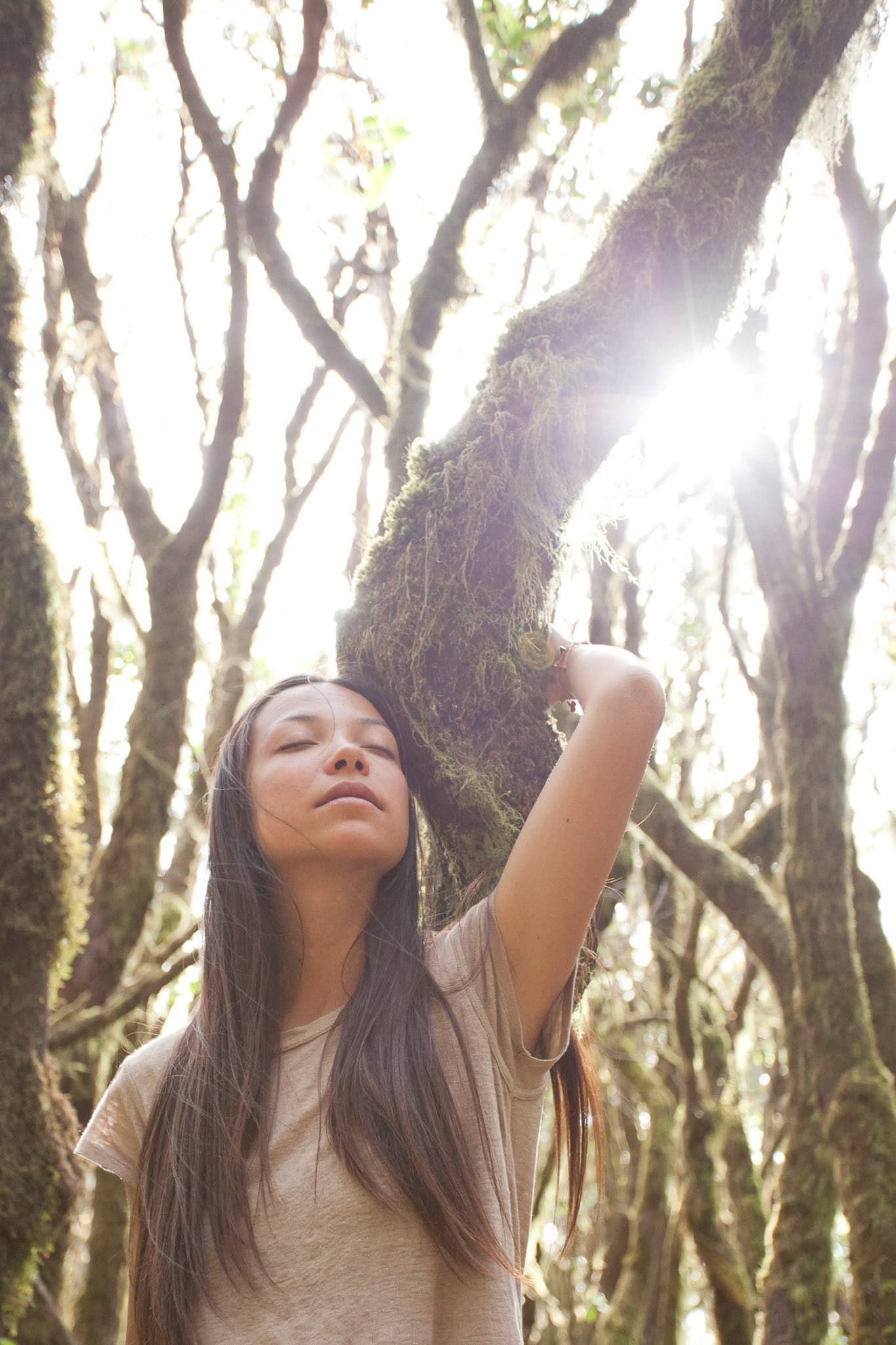 la-gomera-creative-portrait-woman-forest-18.jpg