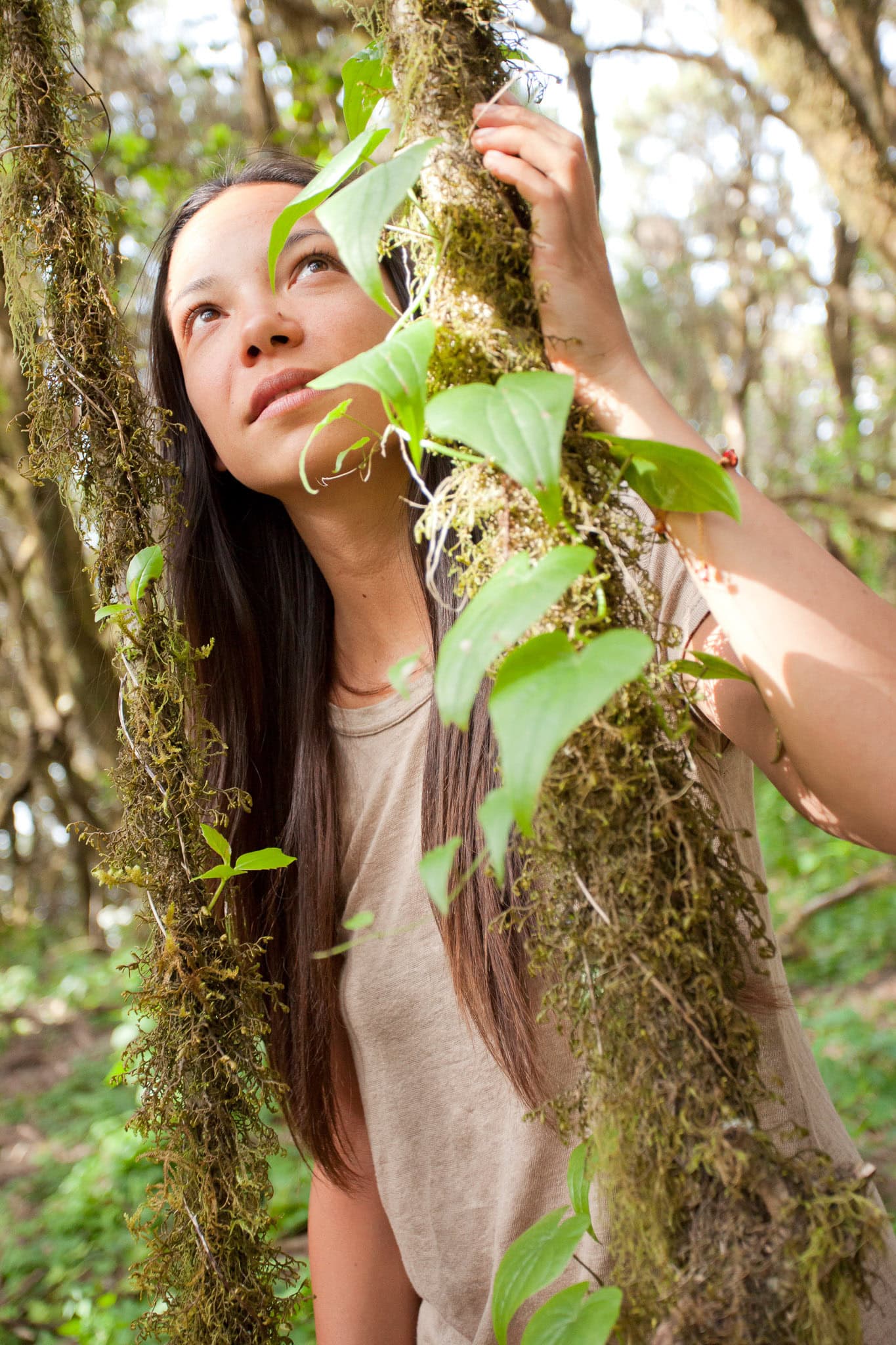 la-gomera-creative-portrait-woman-forest-19.jpg