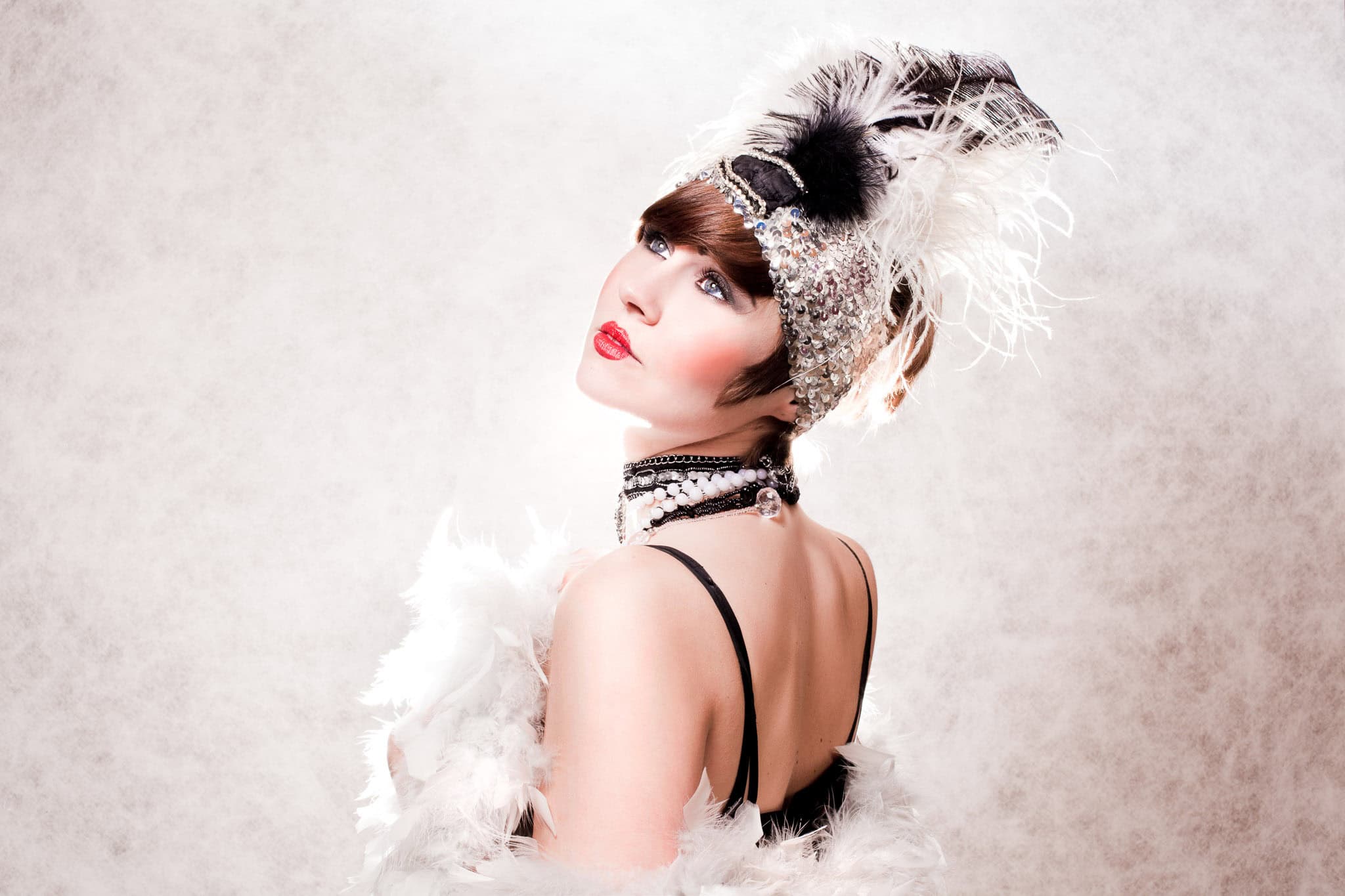 _landscape/mannheim-creative-portrait-woman-20ties-glamour-05.jpg