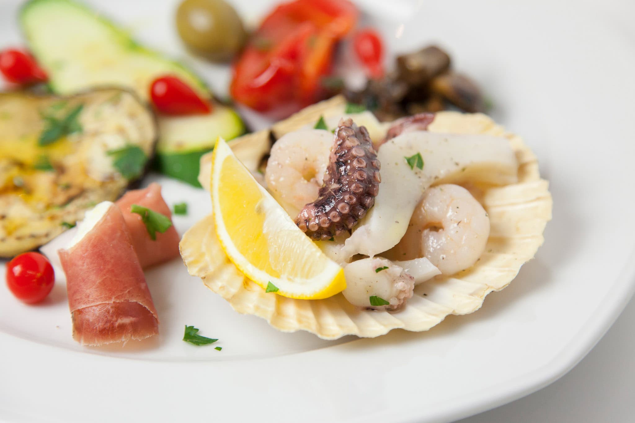 _landscape/seafood-antipasti-closeup-44.jpg