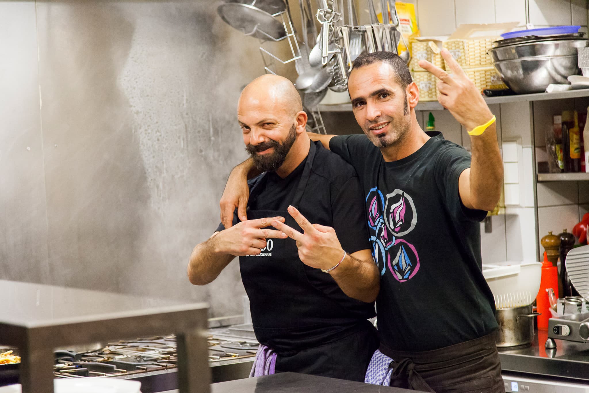 _landscape/traunstein-italian-restaurant-kitchen-team-07.jpg