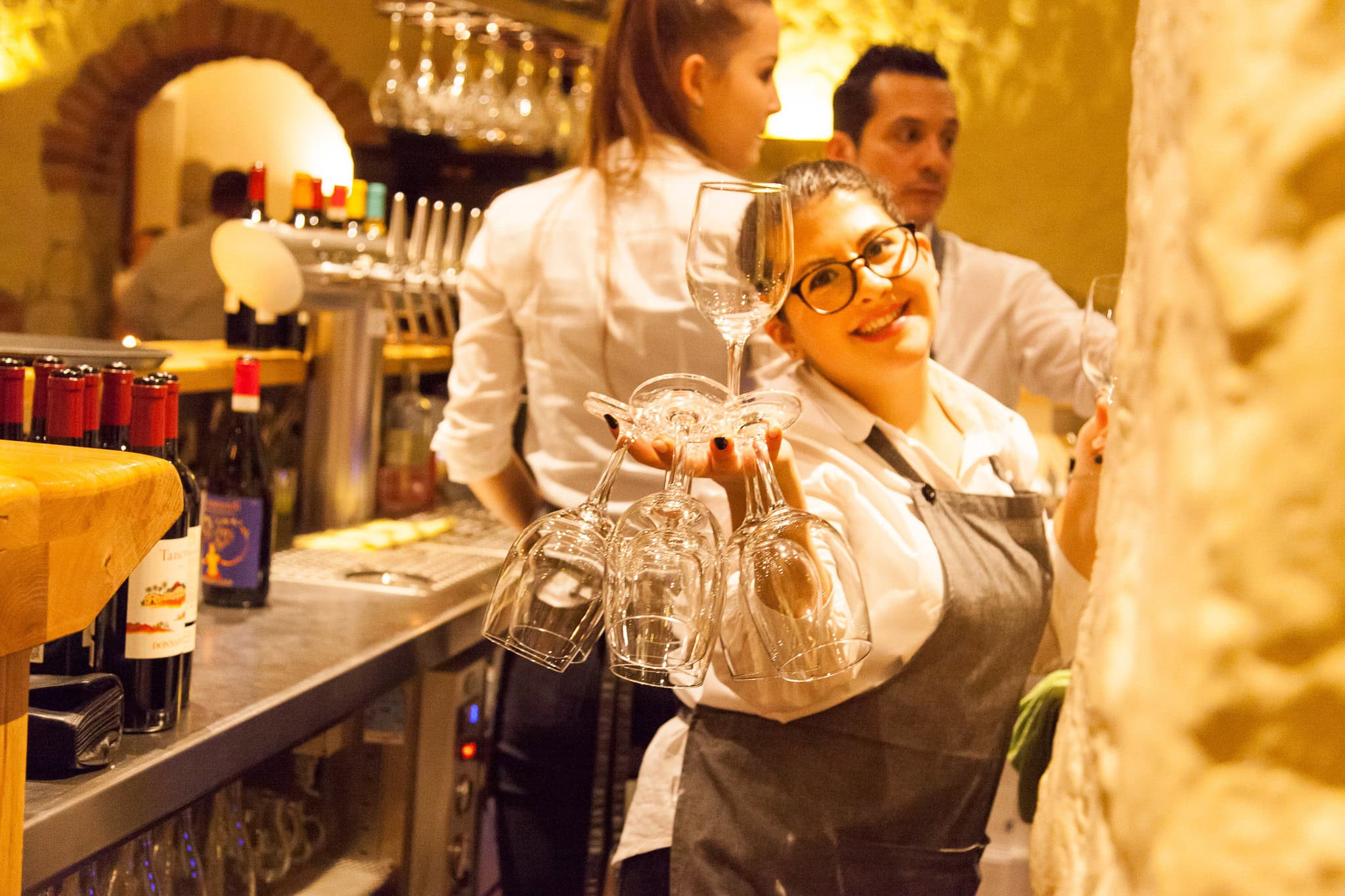 _landscape/traunstein-italian-restaurant-service-team-11.jpg